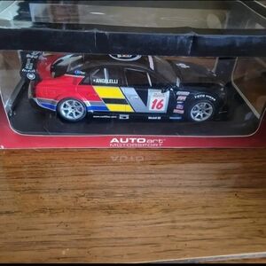 1:18 Autoart Cadillac CTS-V SCCA World Challenge 2004 Winner Sebring